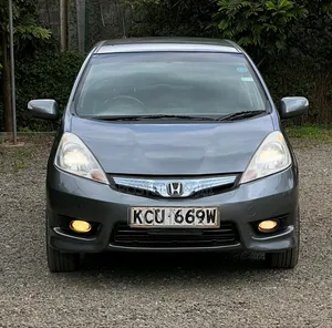 Honda Fit Shuttle 2012 Gray