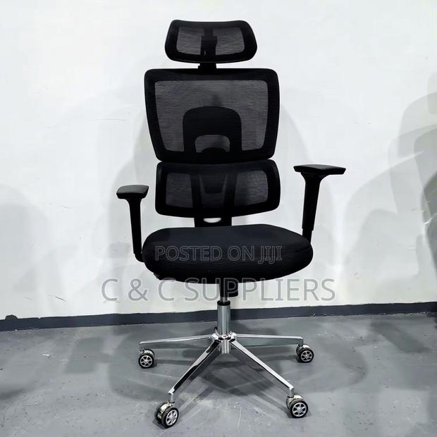 Orthopedic Swivel Mesh Modern Chair. - thumbnail 8