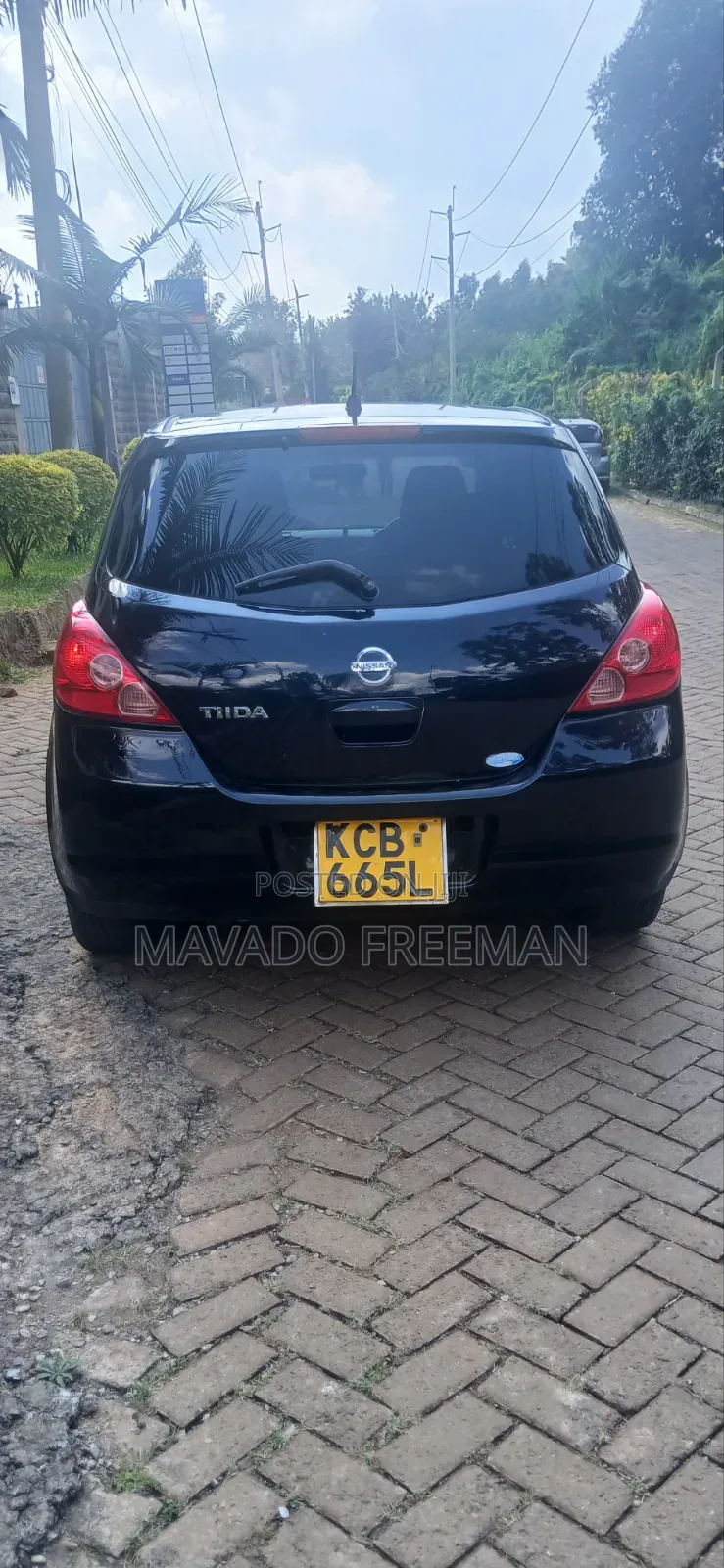 Nissan Tiida 2008 Black