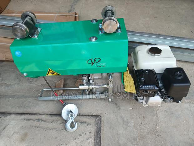 Concrete Hoist Half Tone - main view