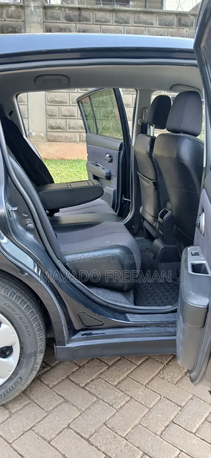 Nissan Tiida 2008 Black