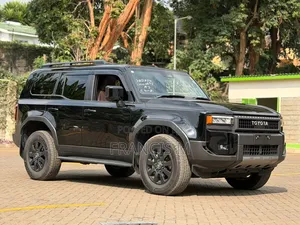 Toyota Land Cruiser Prado 2024 Black