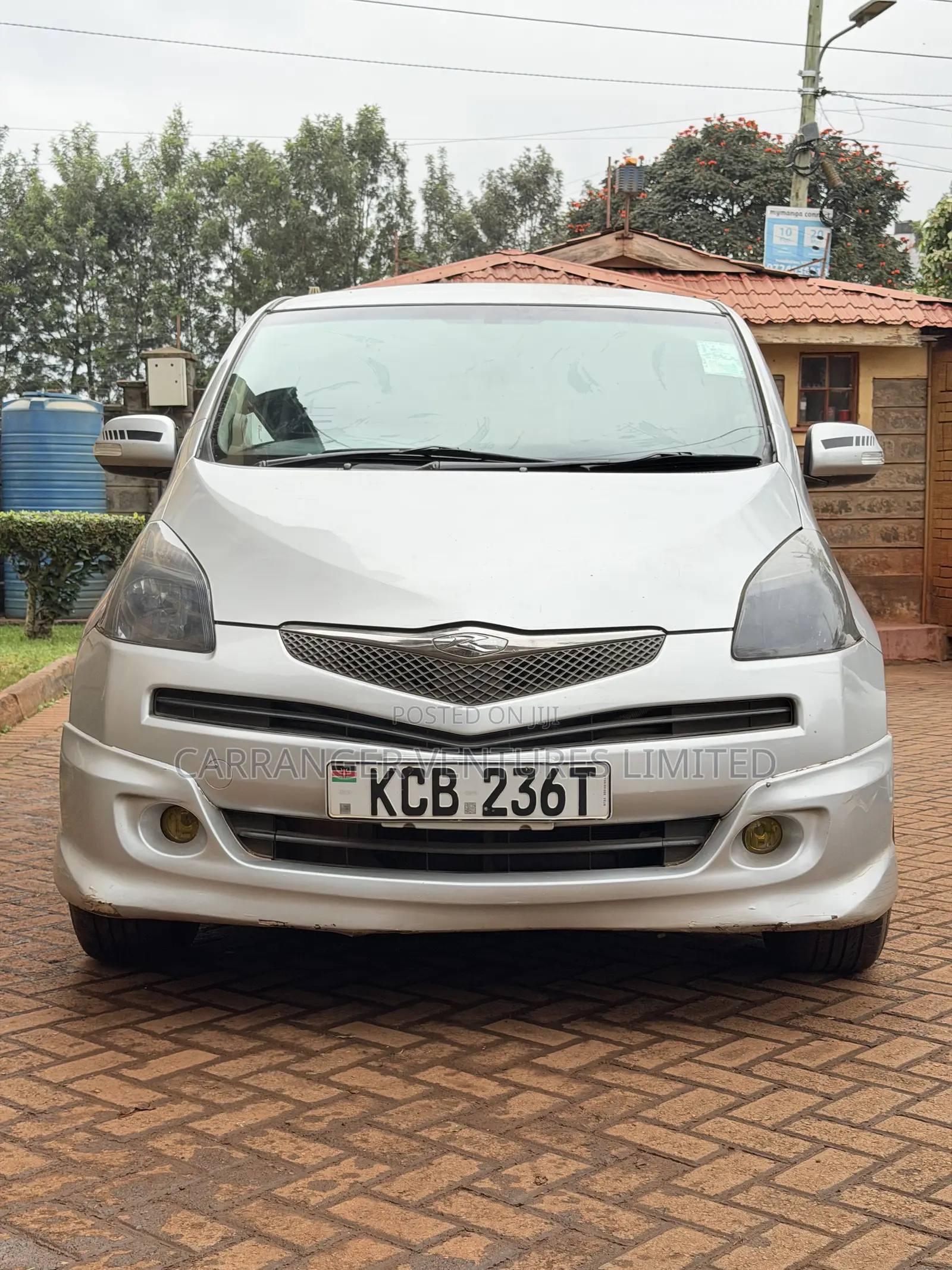 Toyota Ractis 2007 Silver