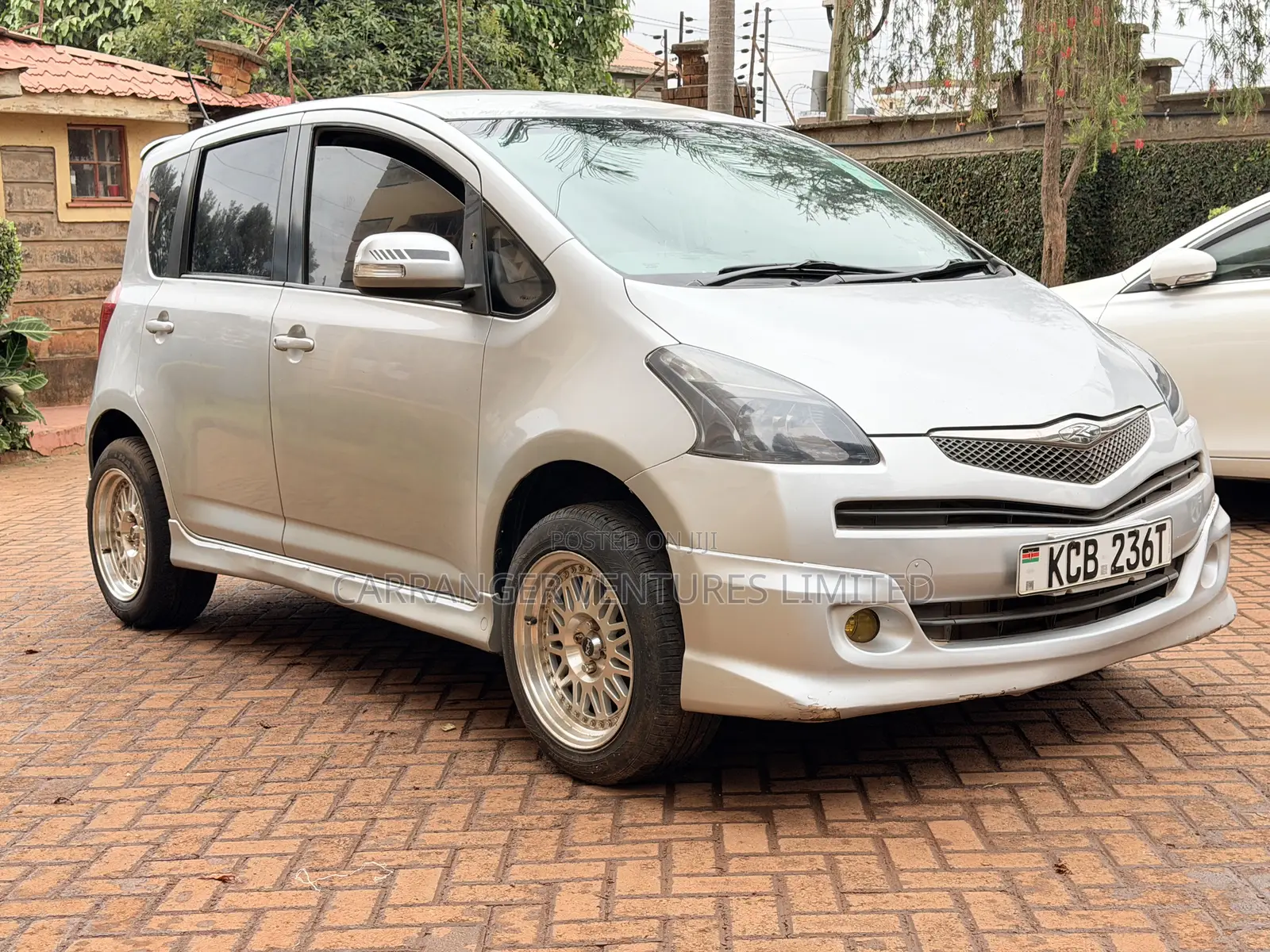Toyota Ractis 2007 Silver