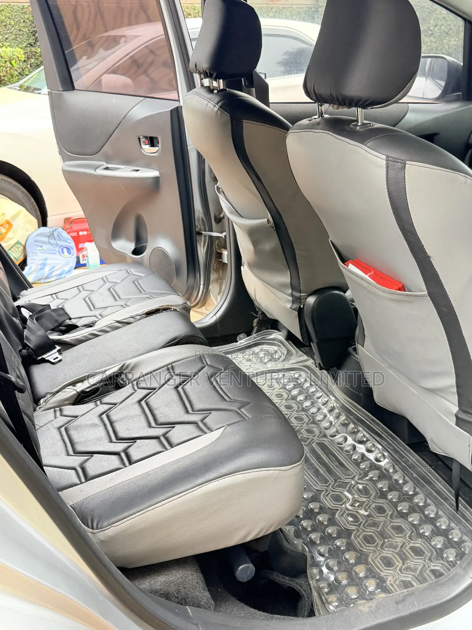 Toyota Ractis 2007 Silver