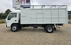 Isuzu NPR Open Body