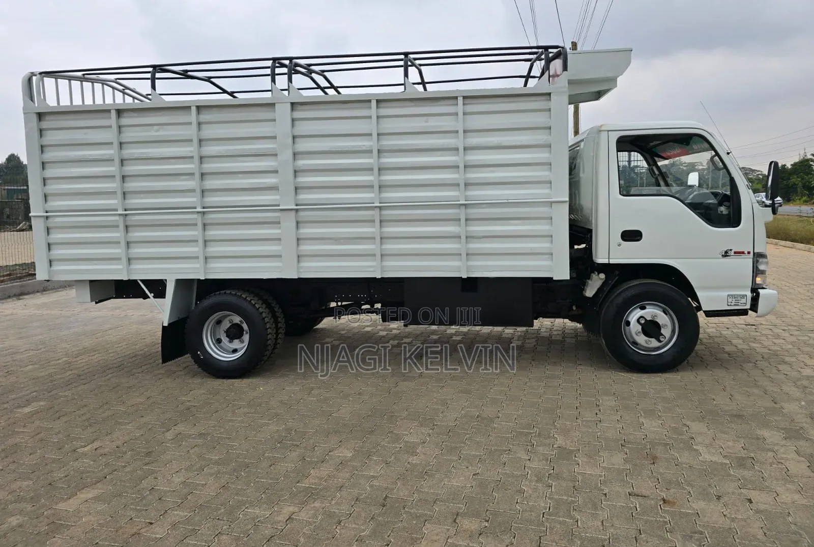 Isuzu NPR Open Body
