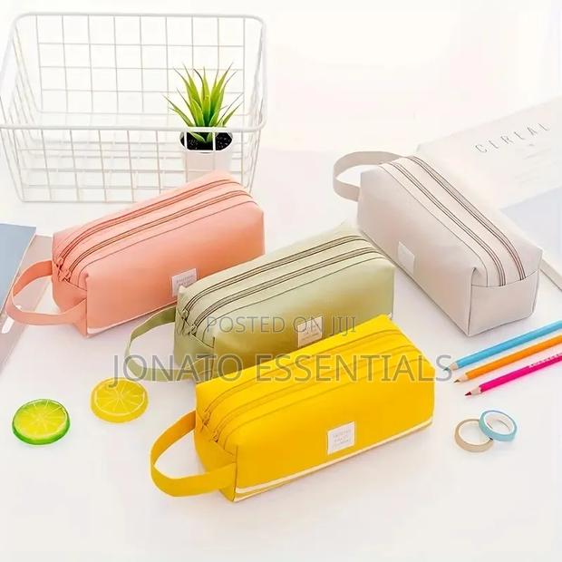 Multi-Compartment Pencil Case Large Aesthetic Organizer Pouch - thumbnail 2