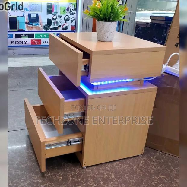 Vasagle Bedside Stand
With 3 Drawers 