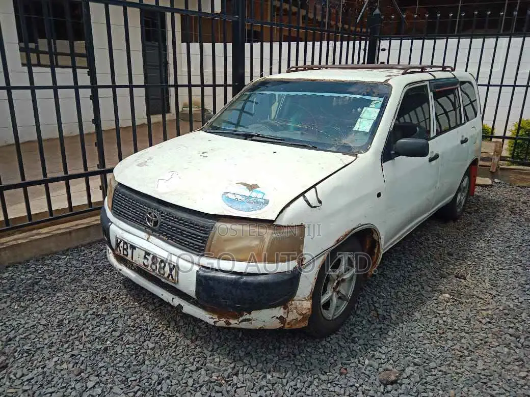 Toyota Probox 2005 White