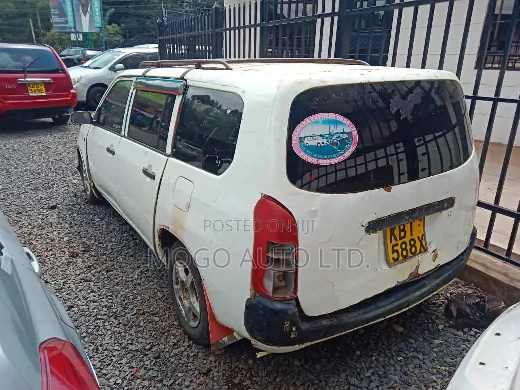 Toyota Probox 2005 White