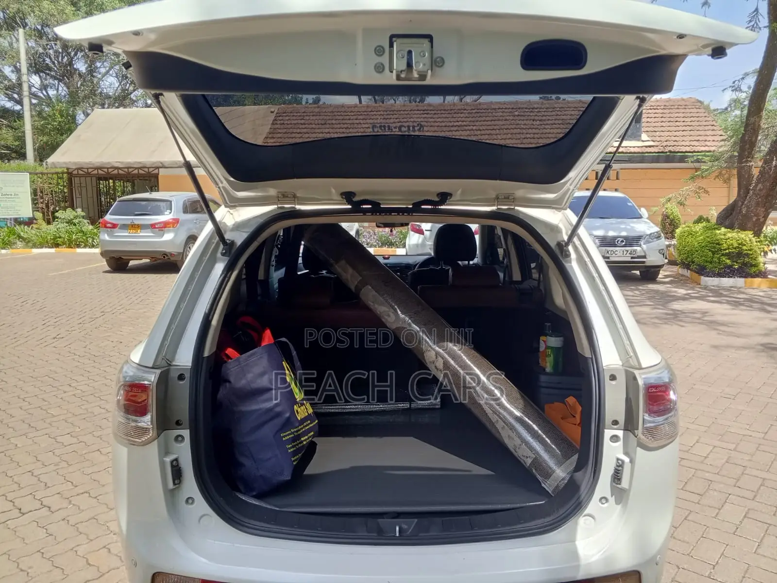Mitsubishi Outlander 2014 White