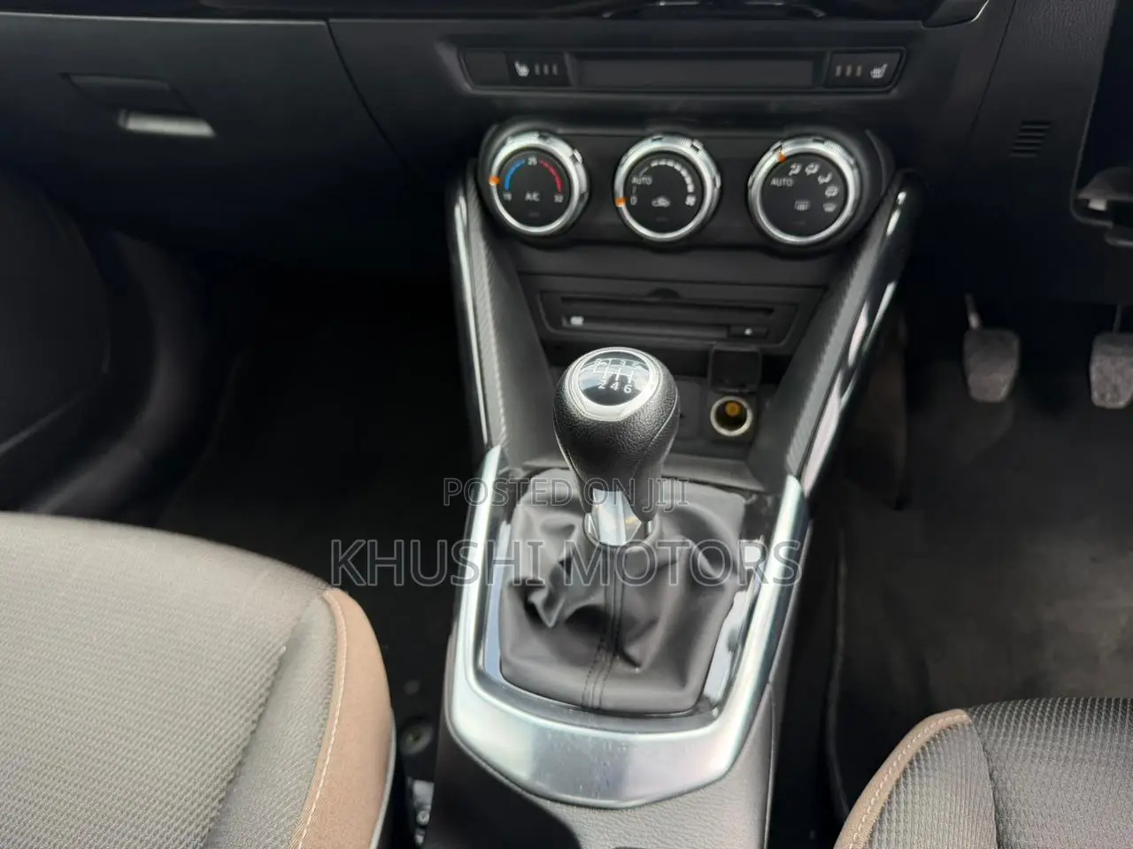 Mazda 2 2019 White
