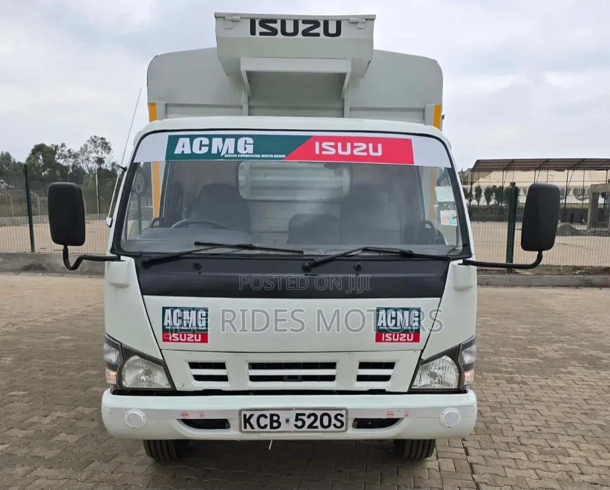 Isuzu NPR Local 2015 Open Body
