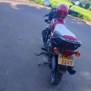 New Bajaj Boxer 150 UG 2015 Red