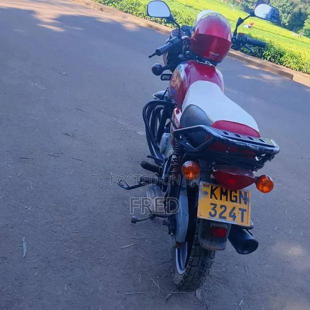New Bajaj Boxer 150 UG 2024 Red - thumbnail 4
