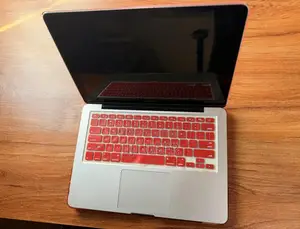 Laptop Apple MacBook Pro 8GB Intel Core i5 HDD 1T
