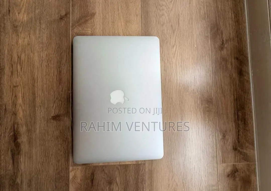 Laptop Apple MacBook Air 2017 8GB Intel Core i5 SSD 256GB