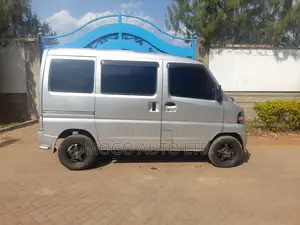 Nissan NV100 Clipper 2013 Silver