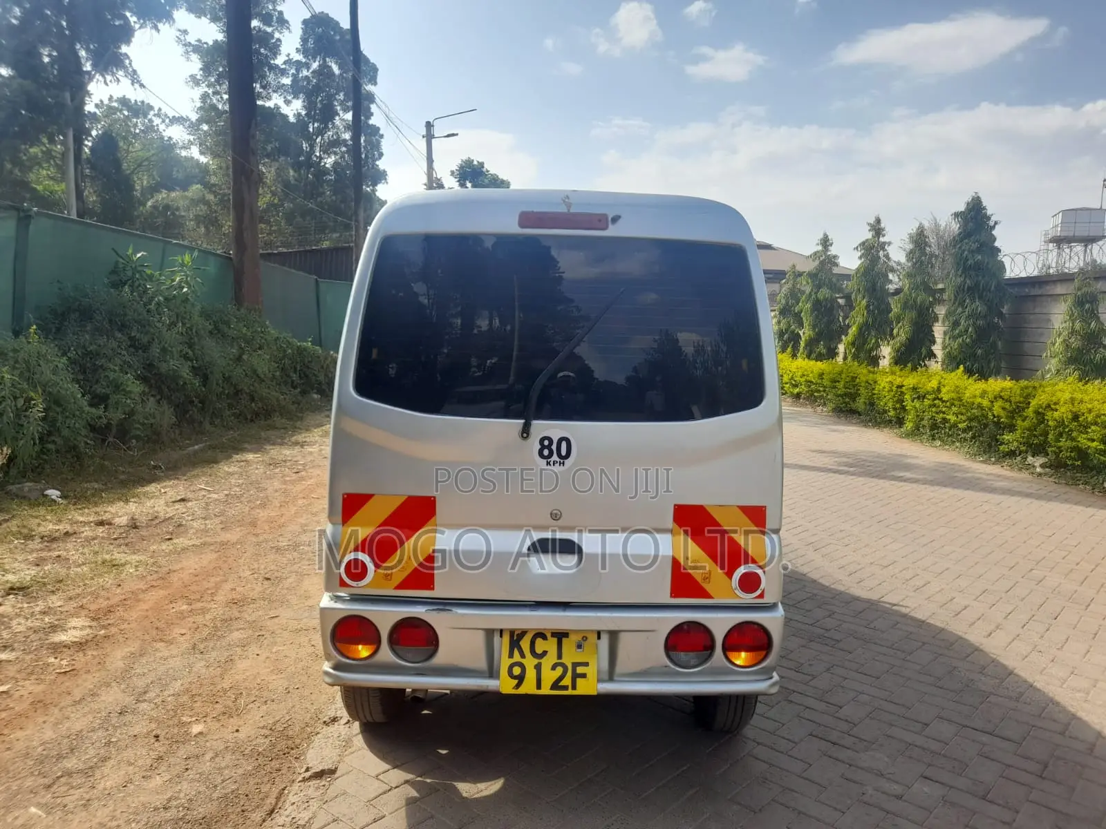 Nissan NV100 Clipper 2013 Silver