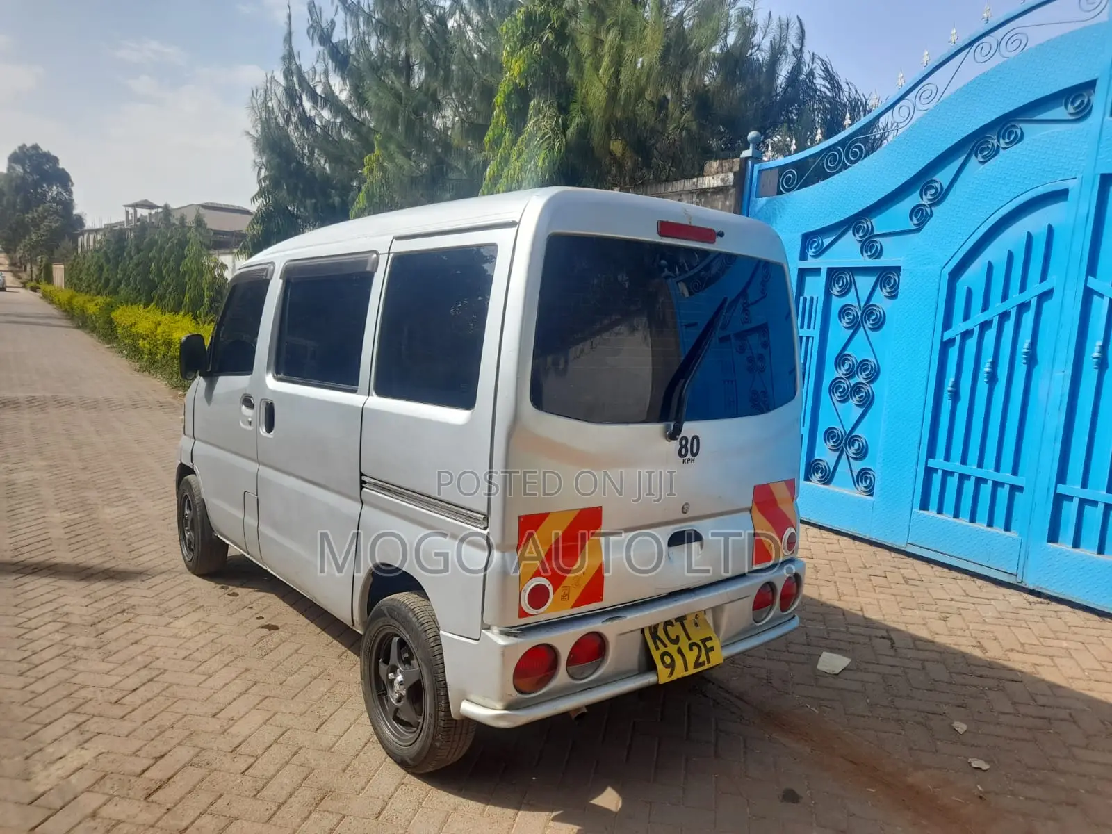 Nissan NV100 Clipper 2013 Silver
