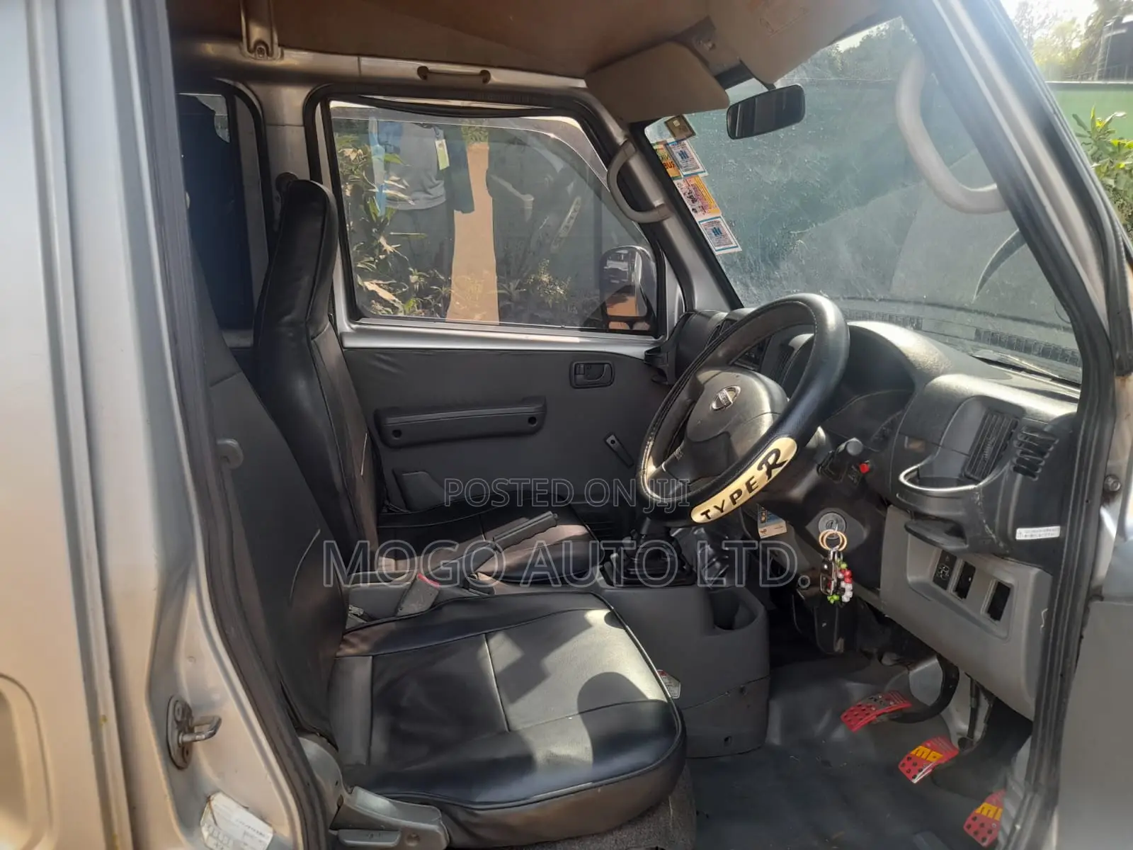 Nissan NV100 Clipper 2013 Silver