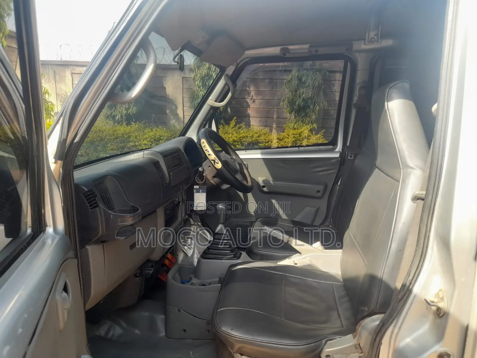 Nissan NV100 Clipper 2013 Silver