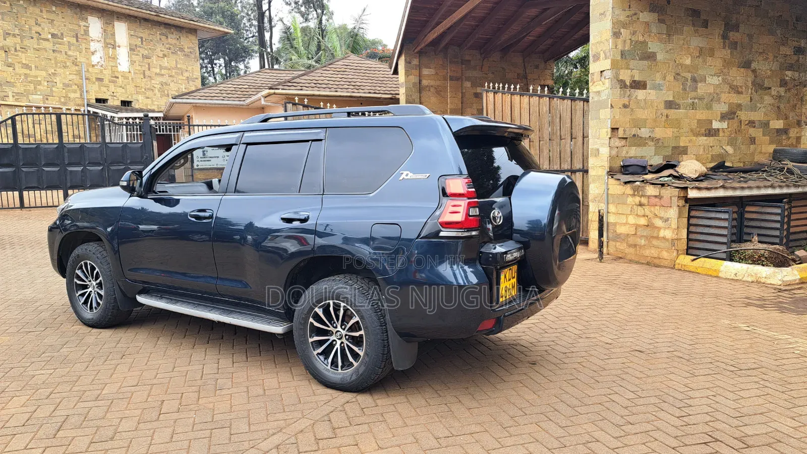 Toyota Land Cruiser Prado 2018 Black