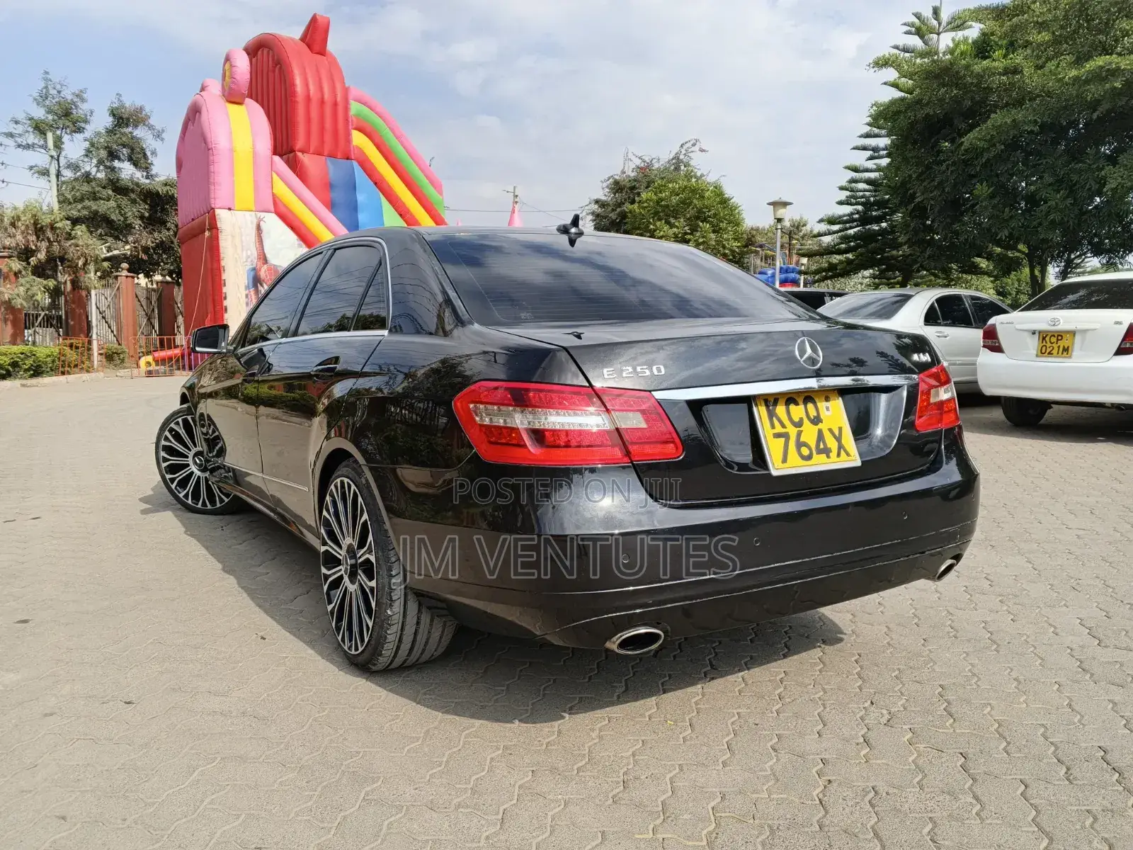 Mercedes-Benz E250 2012 Black
