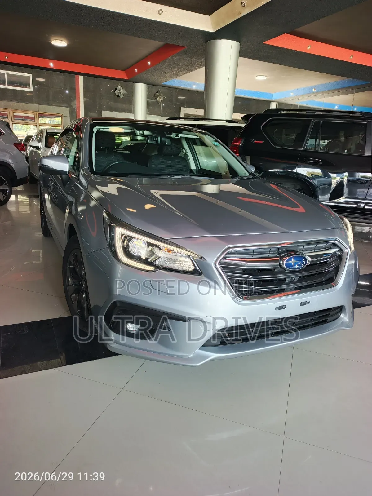 Subaru Legacy 2019 Silver