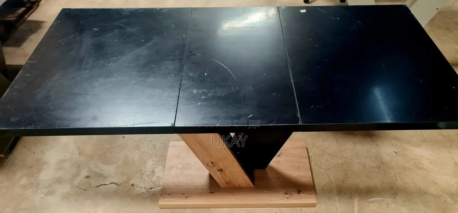 Extendable Black Dining Table.
