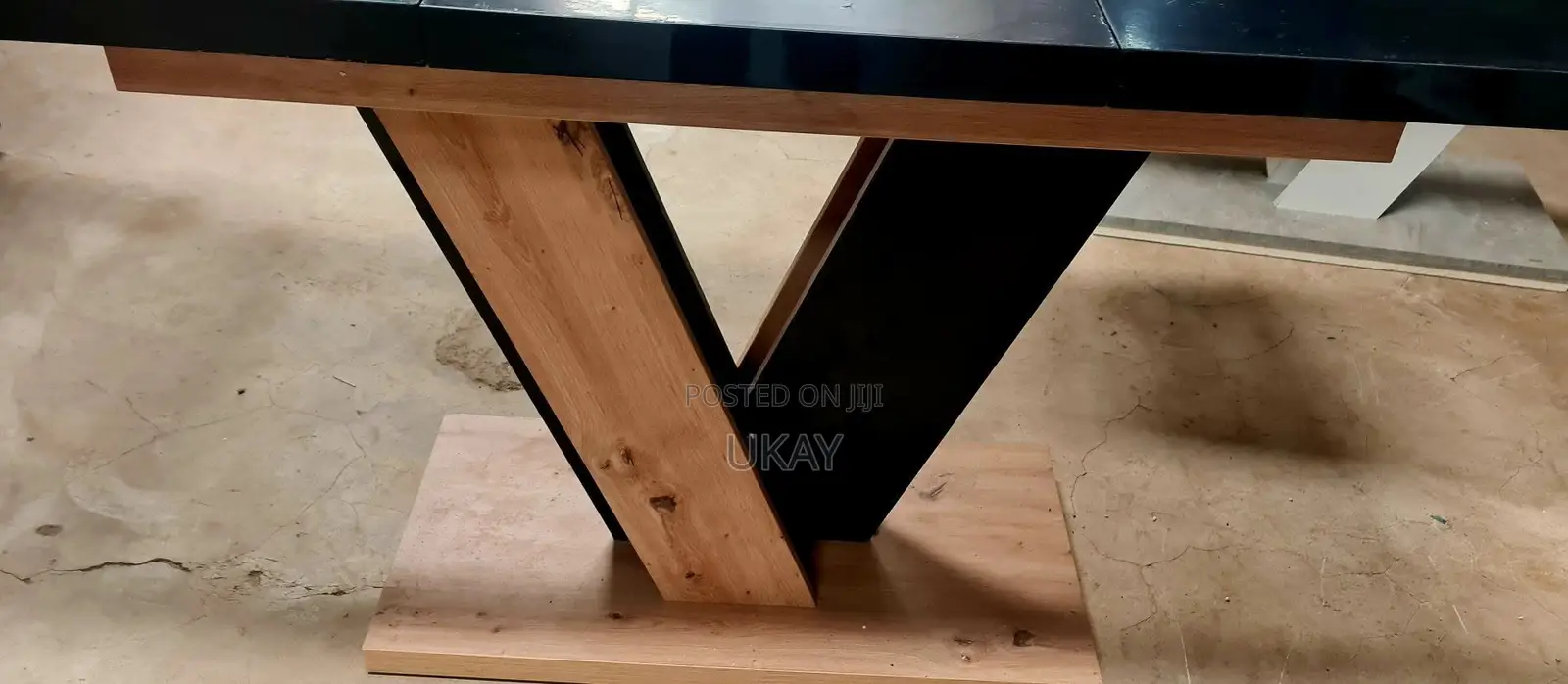 Extendable Black Dining Table.