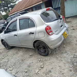 Nissan March 2012 Silver