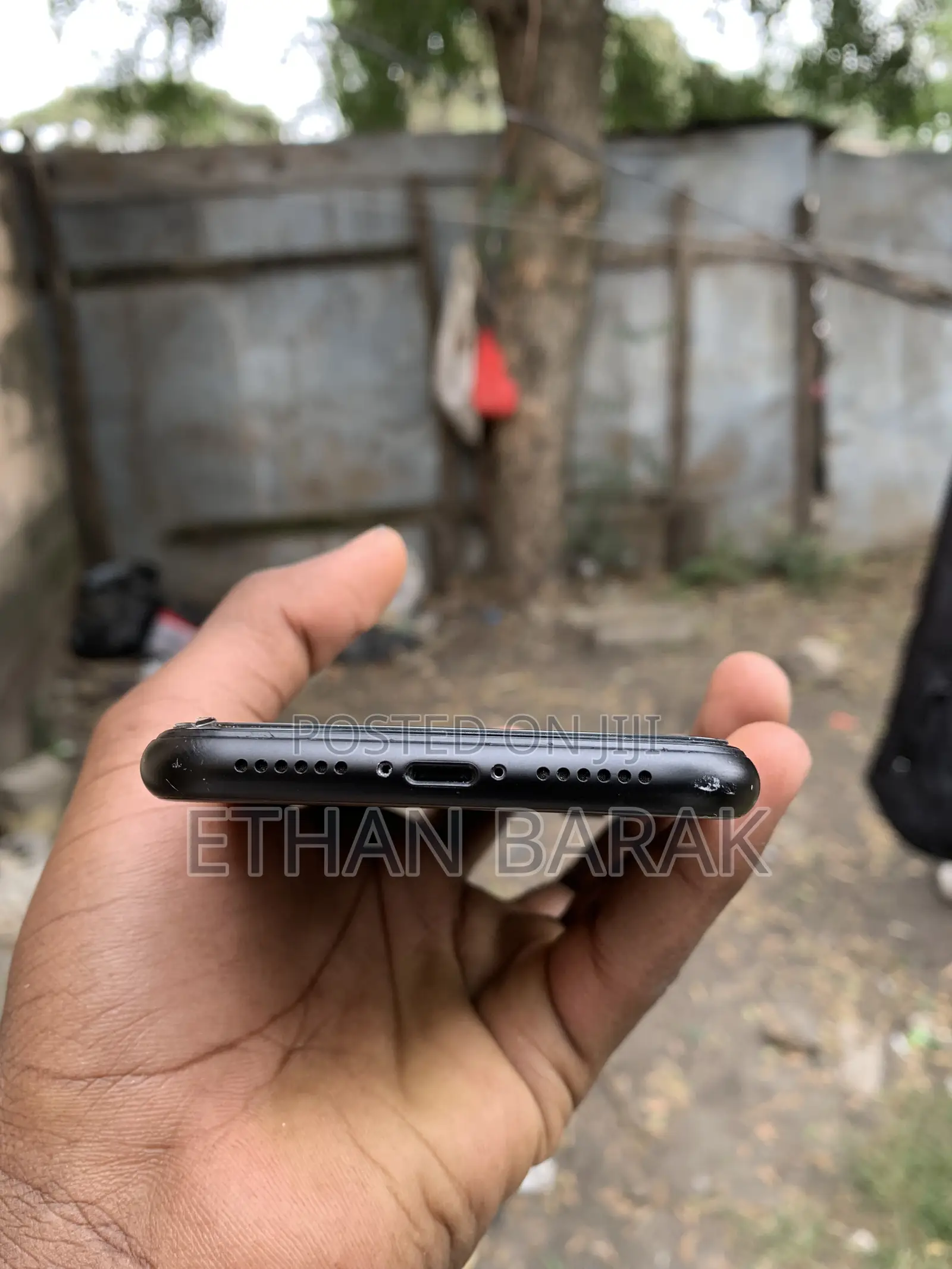 Apple iPhone XR 64 GB Black