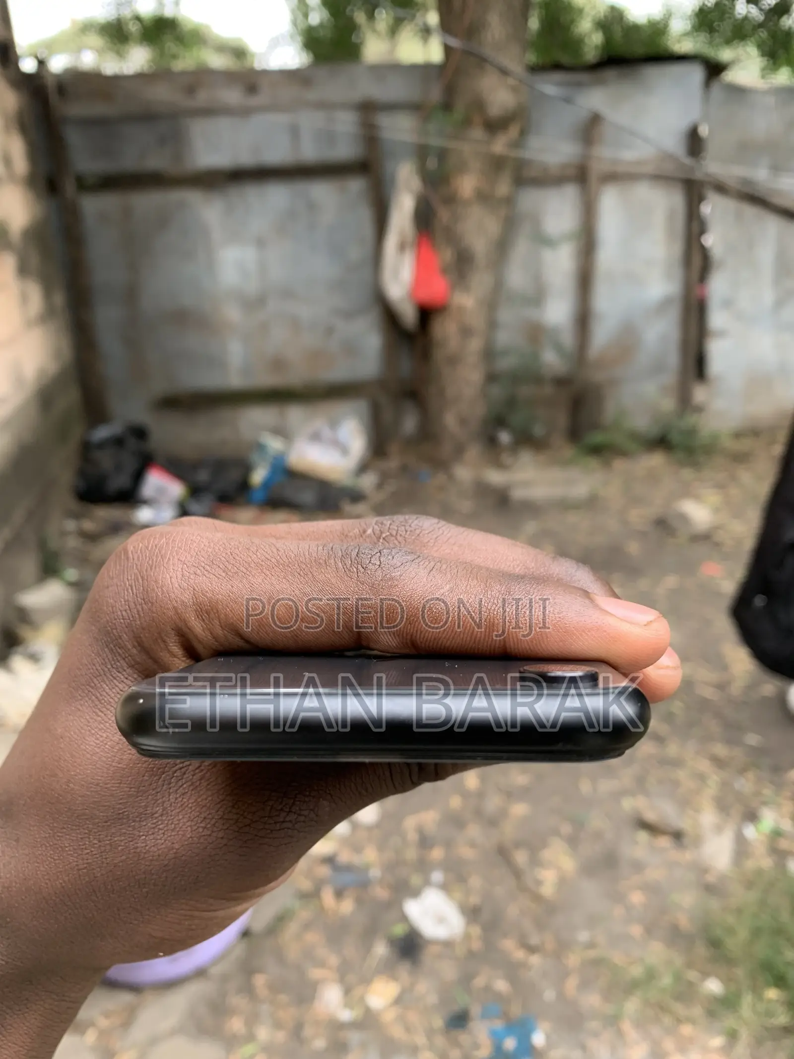 Apple iPhone XR 64 GB Black