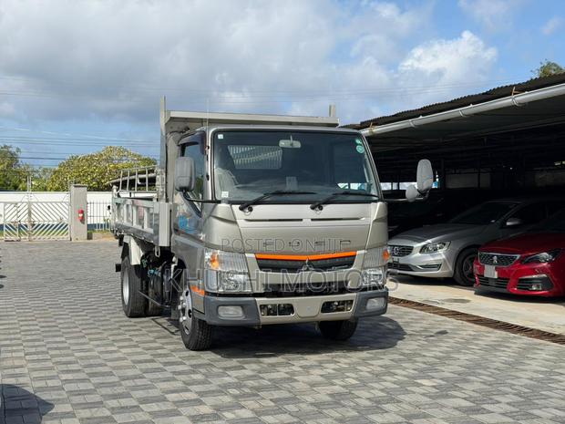 Mitsubishi Fuso Canter