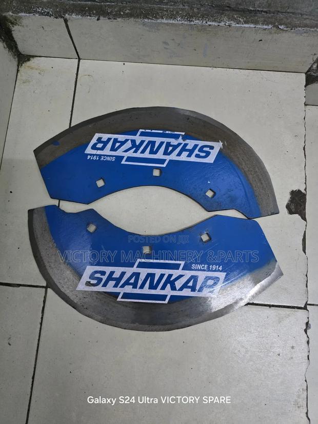 Blades for Chaff Cutter Machines Half Moon - thumbnail 4
