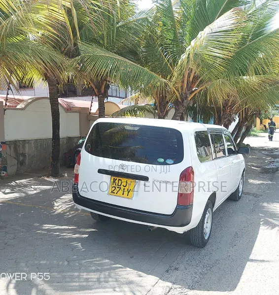 Toyota Probox 1.5 F 2WD 2017 White