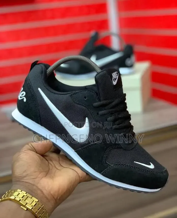Nike Sports Shoes