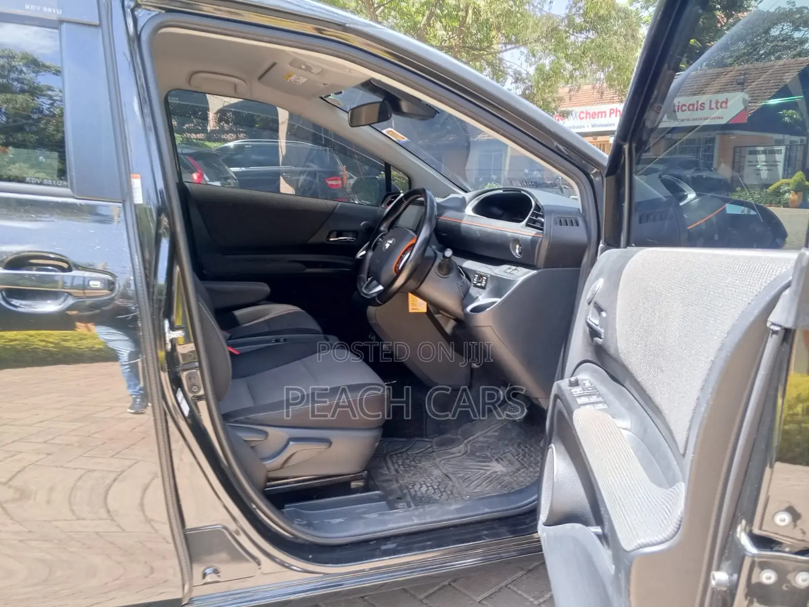 Toyota Sienta 2019 Black