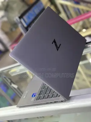Laptop HP ZBook Firefly G8 16GB Nvidia SSD 512GB