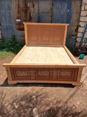 5x6 Appealing Wood/Board Bed