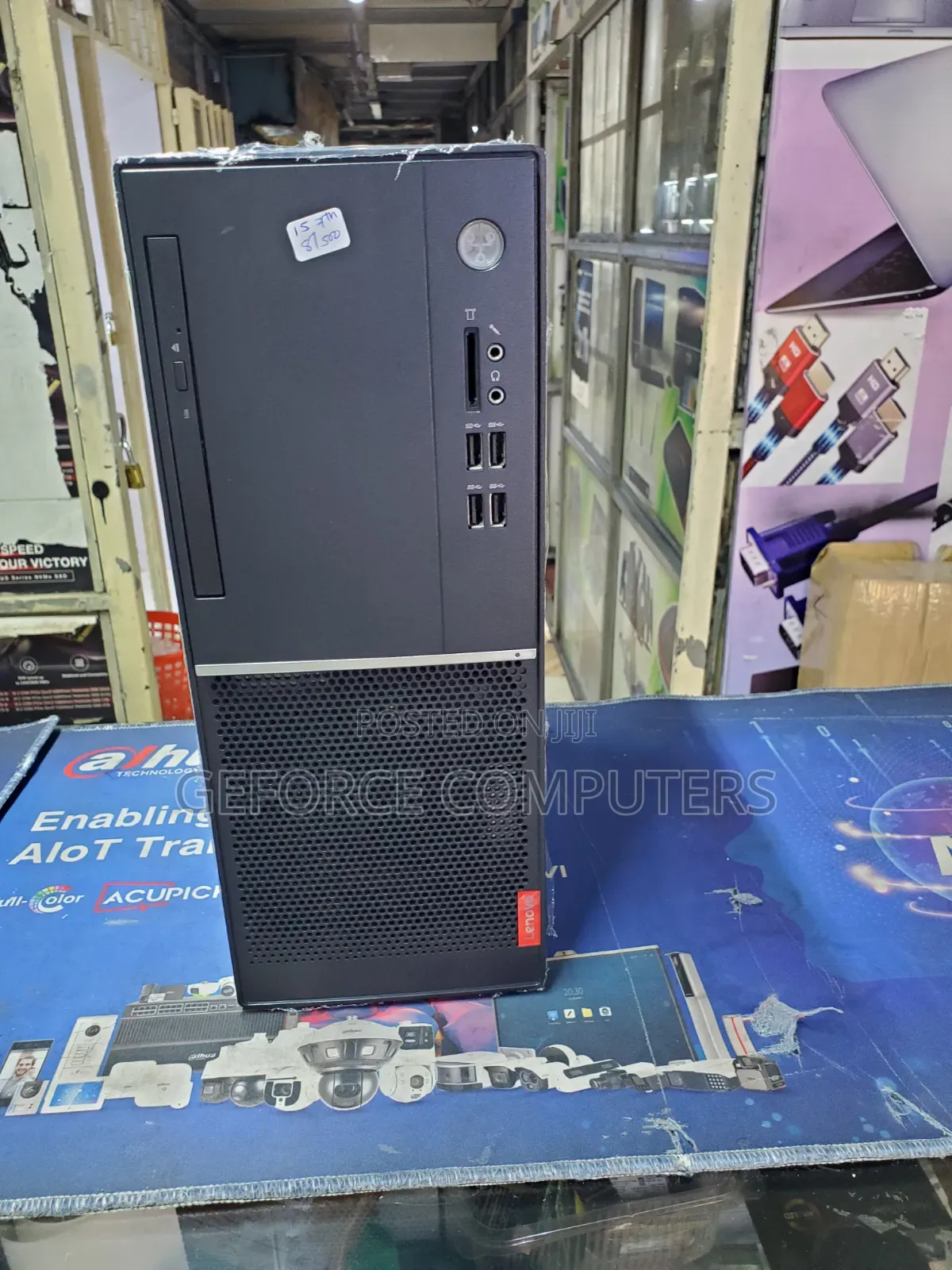 Desktop Computer Lenovo V520 8GB Intel Core i5 HDD 500GB