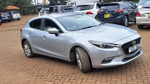 Mazda Axela 2018 Gray