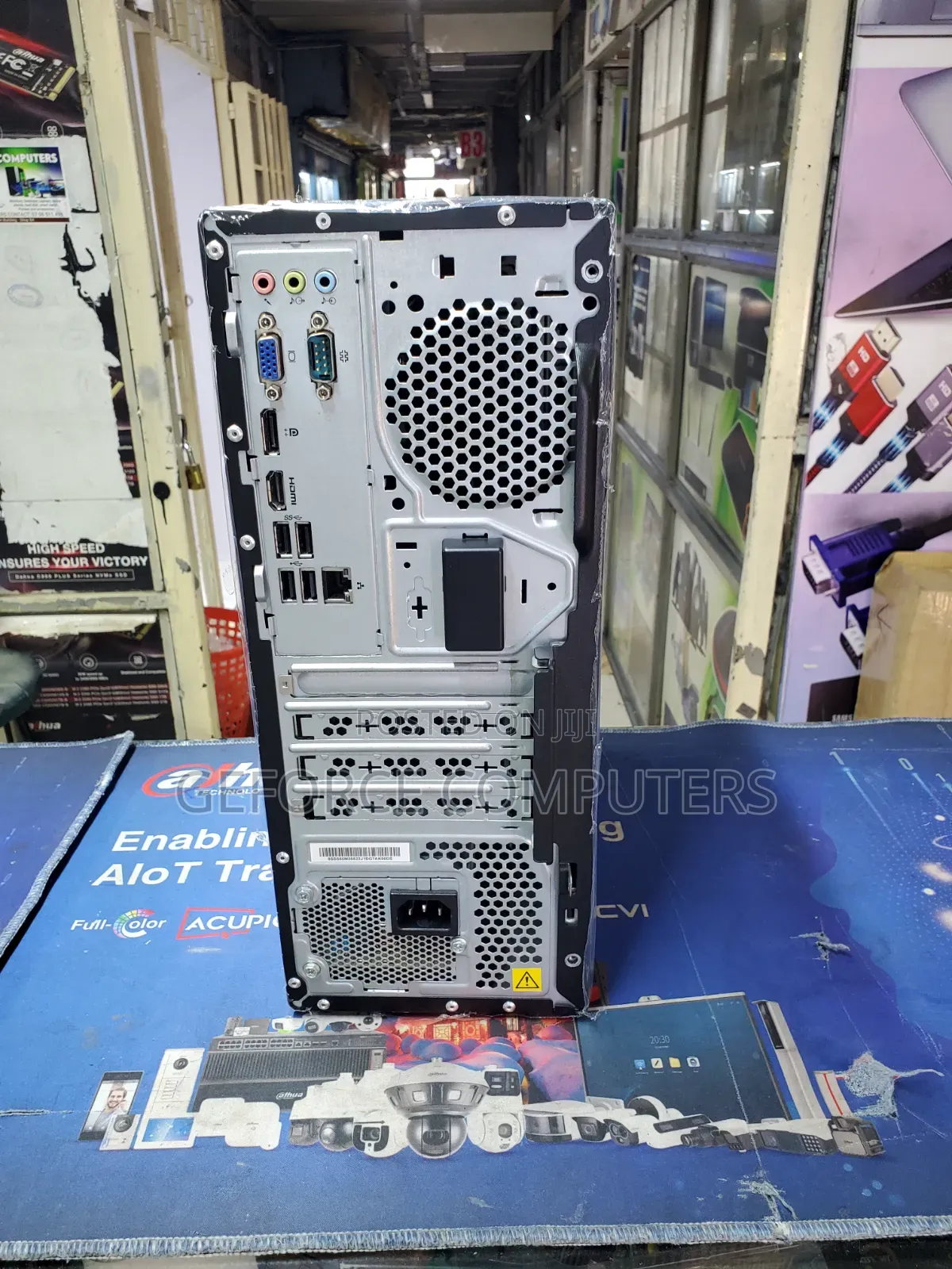 Desktop Computer Lenovo V520 8GB Intel Core i5 HDD 500GB
