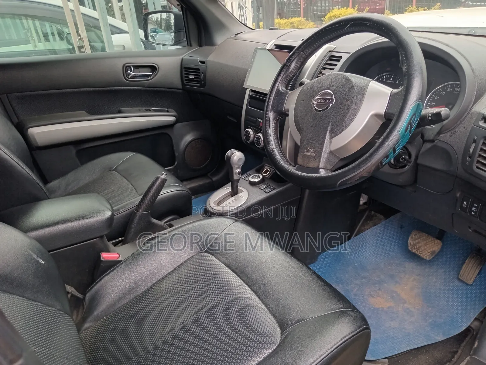 Nissan X-Trail 2011 Silver