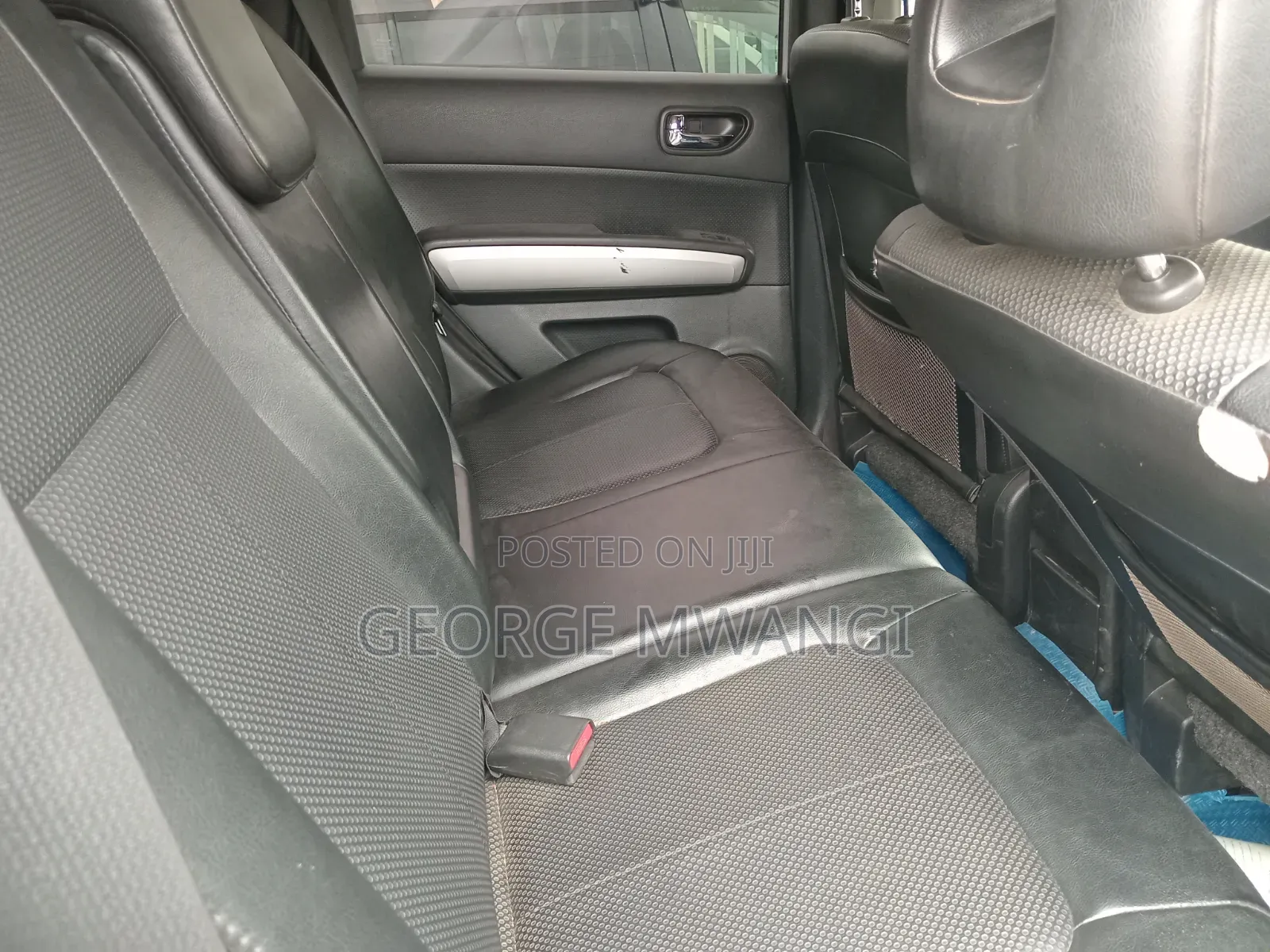 Nissan X-Trail 2011 Silver