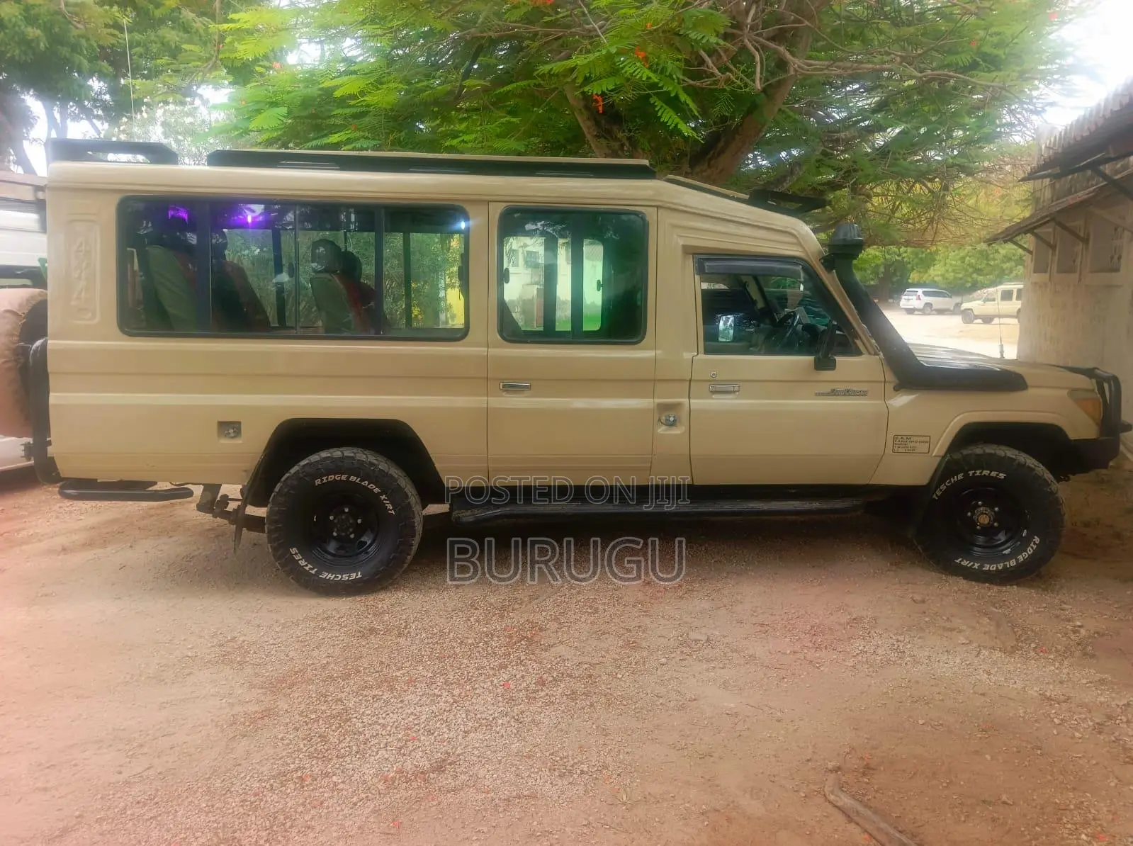 Toyota Land Cruiser 2014 Beige