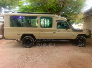 Toyota Land Cruiser 2014 Beige