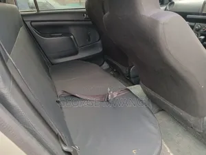 Toyota Succeed SV Premium 2016 Silver